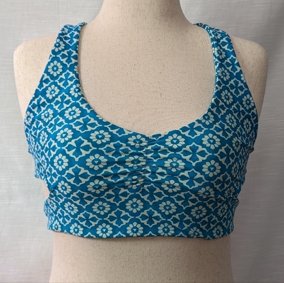 Tori Praver Bikini‎ Top - Picture 2 of 5